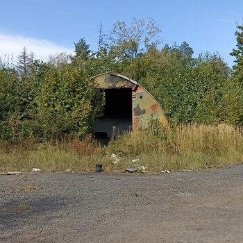 chýše přístřeší struktura stodola budova zemědělské budovy chýše přístřeší struktura stodola budova zemědělské budovy