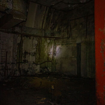 Unterirdisches Übertragungszentrum 2024