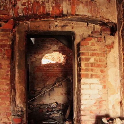 Ruins of a small dairy 2023