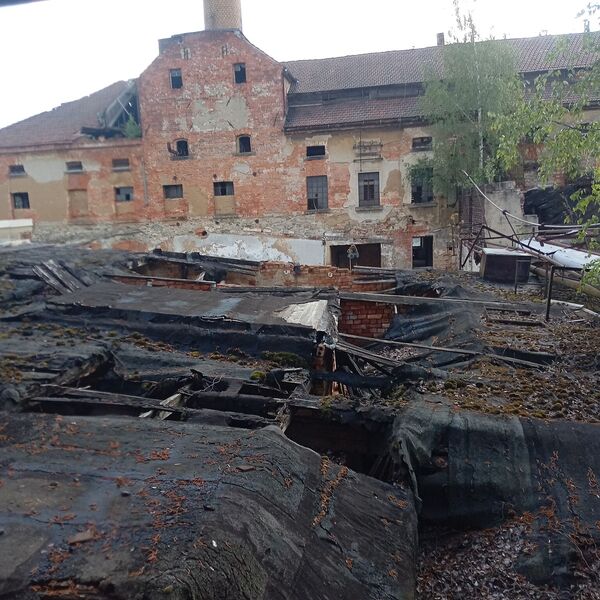 Polorozpadlej pivovar 2024