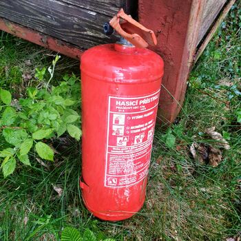 hasicí přístroj zařízení