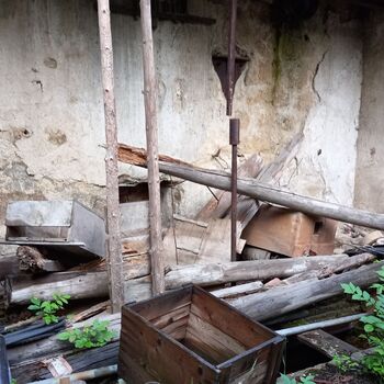 Grinding plant with turbine