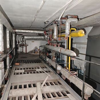 Kdo se tady léčil? Opuštěná psychiatrická léčebna...