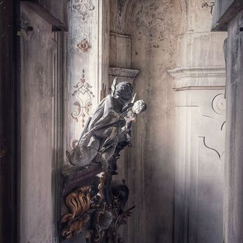 baufälliges Schloss