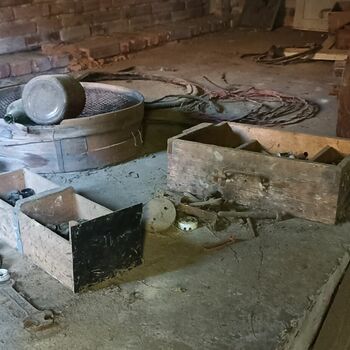 Abandoned House 2022