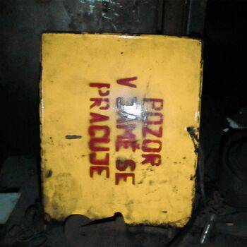 Skipová věž, Lazy