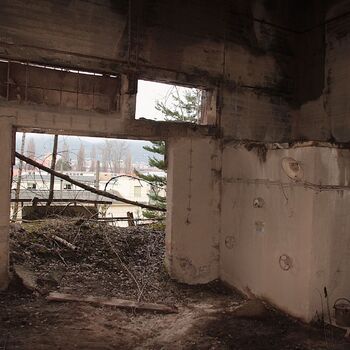 The "throat" of the cement works