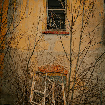 Brewery with underground factory