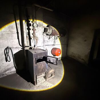 Sedím na kolejích, které nikam nevedou