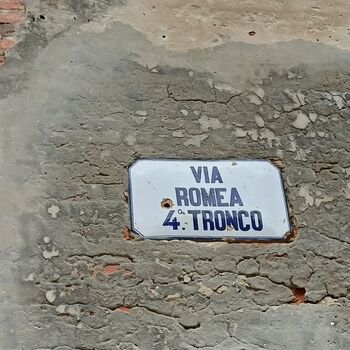 Italien verlassene Orte anders