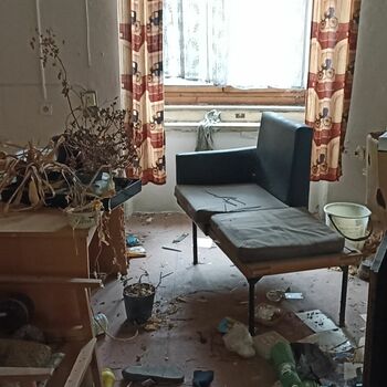 místnost interiér nábytek domácí tabulka křeslo dům podlaha