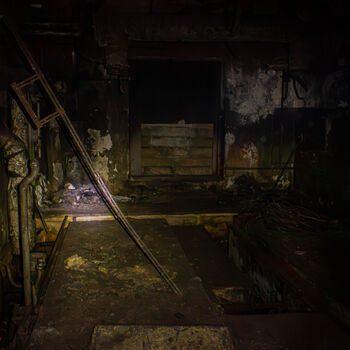 Unterirdisches Übertragungszentrum 2024