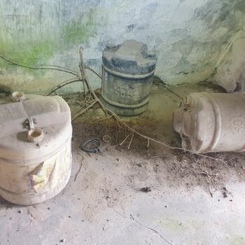 loď plechovka kontejner