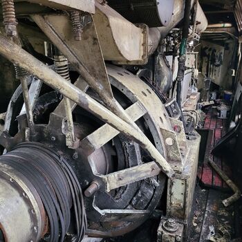 🚂 On the last rails before they leave. You know where.