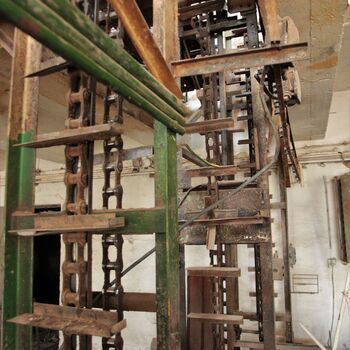 Netypická šamotka Netypická šamotka