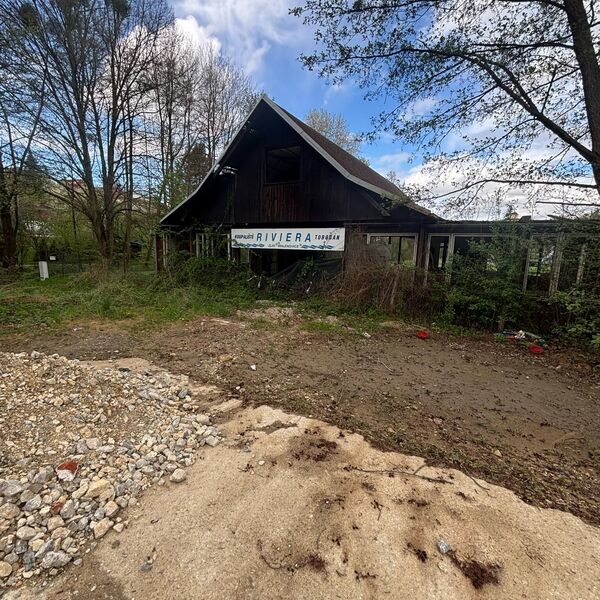 Abandoned swimming pool