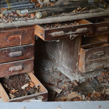 Verlassener Steinbruch