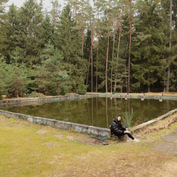 Maple 52 with swimming pool