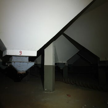 interiér lampa místnost projektor