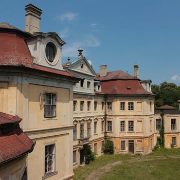 Castle designed by G. B. Alliprandi Castle designed by G. B. Alliprandi