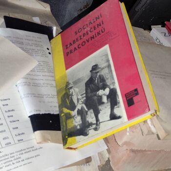 Abandoned Bunker ☢️🖤🏚️