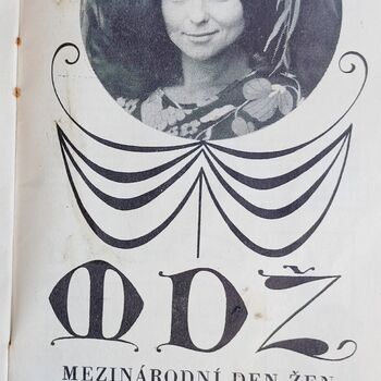 Spitzenschiff 9z10ti...