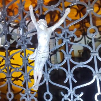 ABANDONED CABIN IN THE FOREST