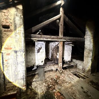 Zámek ve smrk paketu