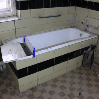 Wo ist der Graf geblieben? Das verlassene Schloss