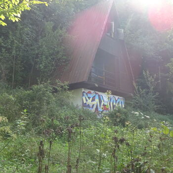 Here, we will no longer hear children's laughter