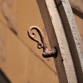 Remembering Elias before the fire