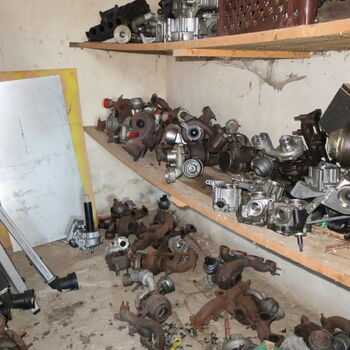 Autodílna ve stavebninách ?