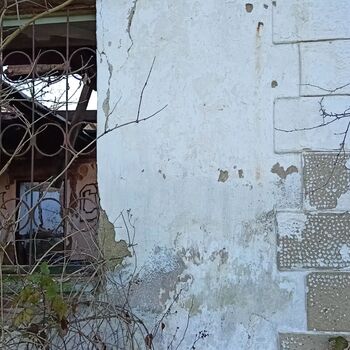 former grove house...