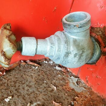 nut and bolt fastener