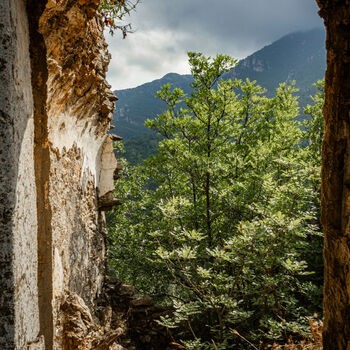 The abandoned community of Italy The abandoned community of Italy