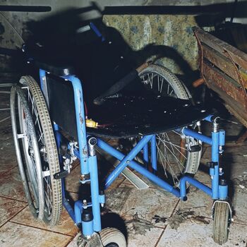 Ústav pro mentálně postižené 💀🖤