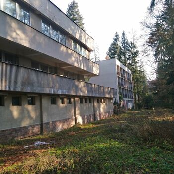 věznice nápravném zařízení