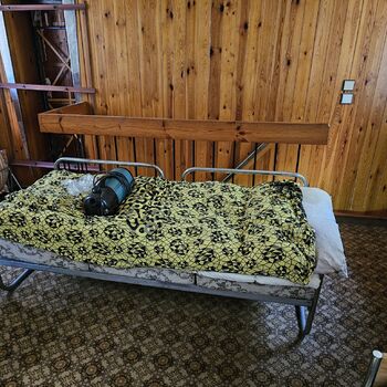 Chata rytíře bez rytíře.