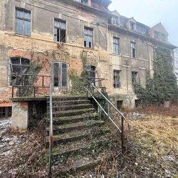 Zámek ve smrk paketu