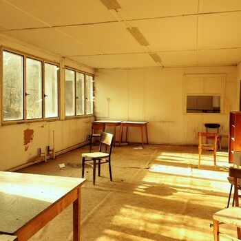 místnost interiér dům nábytek domácí tabulka moderní podlaha