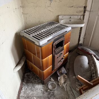 Old dilapidated building