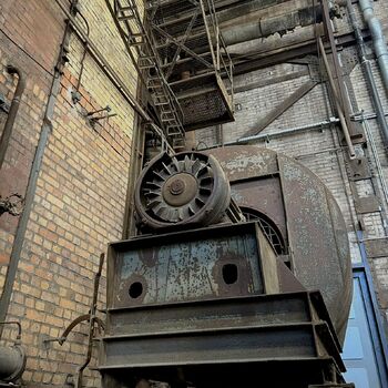 Kraftwerk mit Kohlefeuerung Kraftwerk mit Kohlefeuerung