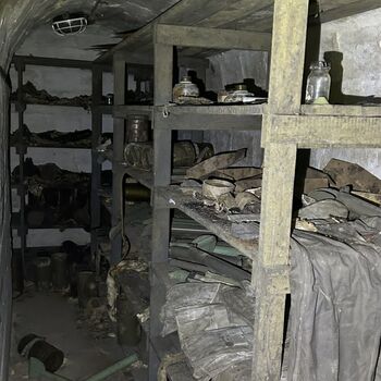 Unterirdische Abdeckung (-50m)