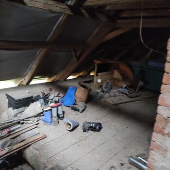 Dům Japonky a dluhů