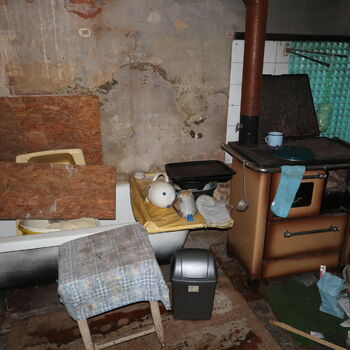 Chaloupka v Sudetech I.