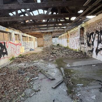 Opuštěné koupaliště