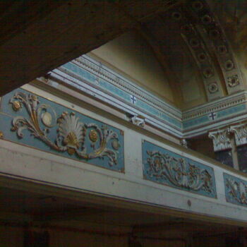 Opuštěný zámek s kaplí na Moravě Opuštěný zámek s kaplí na Moravě