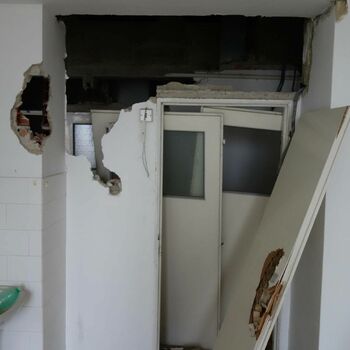 lednička bílé zboží domácí spotřebiče zařízení interiér domácí dům