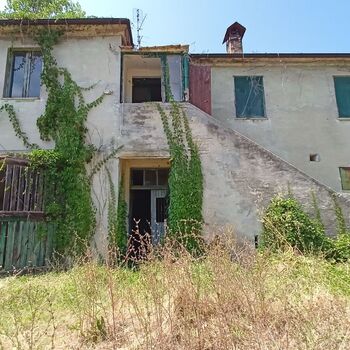 Italien verlassene Orte anders