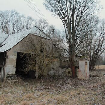 Zámek a'la slunce, seno, Italové